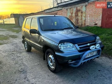 Авто Chevrolet Niva 2004 № 7602044