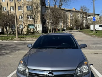 Авто Opel Astra 2004 № 7602084