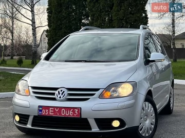 Авто Volkswagen Golf Plus 2008 № 7602125