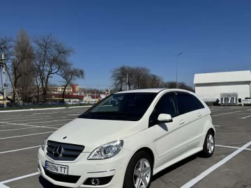 Авто Mercedes B-Class 2010 № 7602193