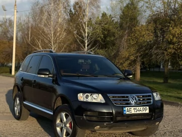 Авто Volkswagen Touareg 2005 № 7602197