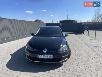 Авто Volkswagen E-Golf 2014 № 7602200