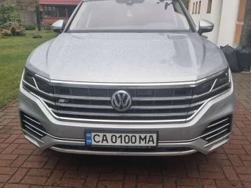 Авто Volkswagen Touareg 2019 № 7602269