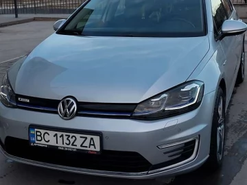 Авто Volkswagen E-Golf 2019 № 7602324
