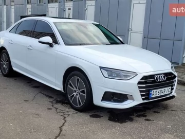 Авто Audi A4 2021 № 7602337