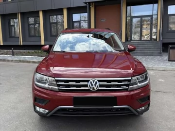 Авто Volkswagen Tiguan 2017 № 7602599
