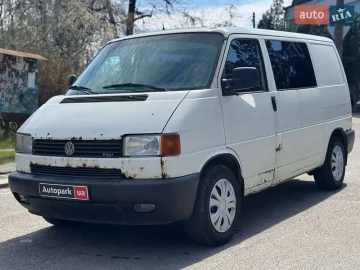Авто Volkswagen Transporter 2000 № 7602623