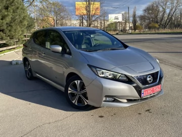 Авто Nissan Leaf 2019 № 7602663