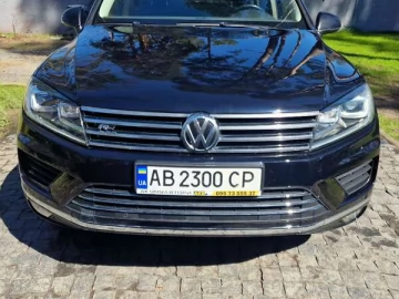 Авто Volkswagen Touareg 2017 № 7602699
