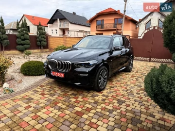 Авто BMW X5 2022 № 7602713