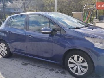 Авто Peugeot 208 2012 № 7602725