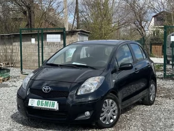 Авто Toyota Yaris 2009 № 7602738