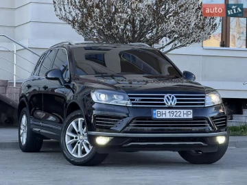 Авто Volkswagen Touareg 2017 № 7602838
