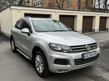 Авто Volkswagen Touareg 2012 № 7602997