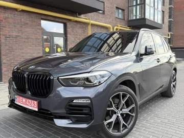 Авто BMW X5 2018 № 7603039