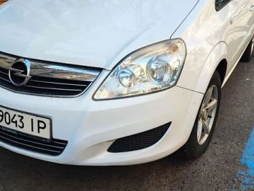 Авто Opel Zafira 2009 № 7603101