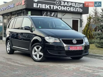 Авто Volkswagen Touran 2009 № 7603145
