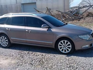 Авто Skoda Superb 2010 № 7603380