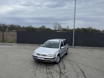 Авто Volkswagen Golf 2001 № 7603552