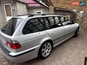 Авто BMW 5 Series 2002 № 7603603
