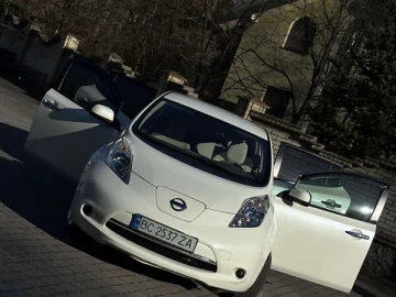 Авто Nissan Leaf 2013 № 7603604