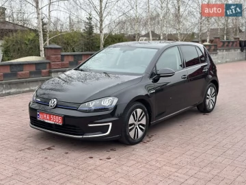 Авто Volkswagen E-Golf 2015 № 7603646