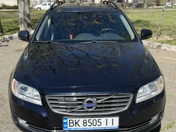 Авто Volvo V70 2015 № 7603687