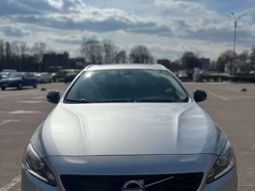 Авто Volvo V60 Cross Country 2016 № 7603725