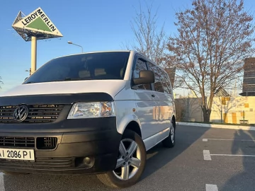 Авто Volkswagen Transporter 2005 № 7603937