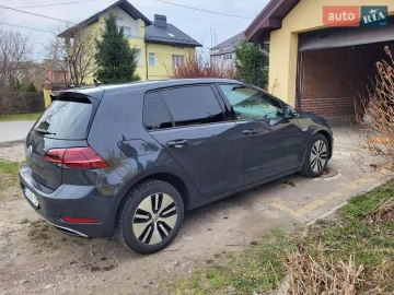 Авто Volkswagen E-Golf 2019 № 7604103