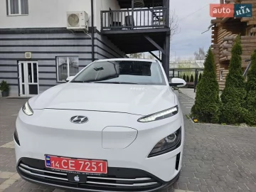 Авто Hyundai Kona Electric 2022 № 7604133