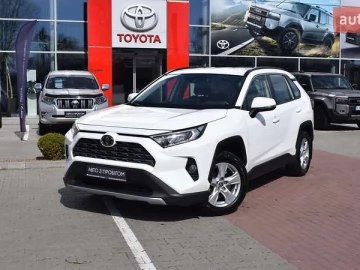 Авто Toyota Rav4 2021 № 7604169