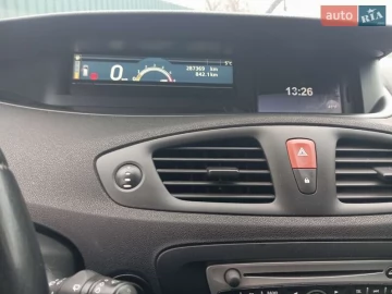 Авто Renault Megane Scenic 2010 № 7604359