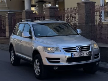 Авто Volkswagen Touareg 2009 № 7604389