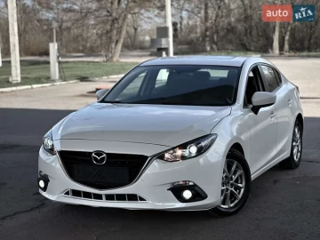 Авто Mazda 3 2015 № 7604413