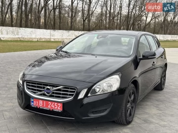 Авто Volvo V60 2011 № 7604421