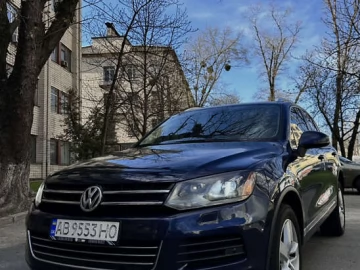 Авто Volkswagen Touareg 2012 № 7604441