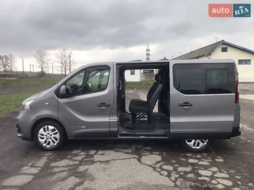 Авто Renault Trafic 2015 № 7604479