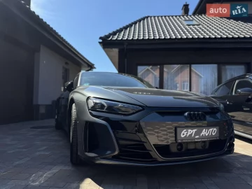 Авто Audi E-Tron Gt 2023 № 7604575
