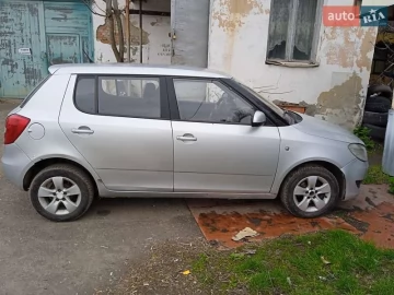 Авто Skoda Fabia 2010 № 7604612