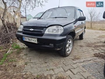 Авто Chevrolet Niva 2004 № 7604635