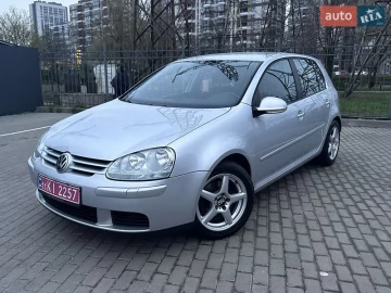 Авто Volkswagen Golf 2005 № 7604698