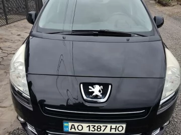 Авто Peugeot 5008 2010 № 7604736