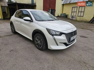 Авто Peugeot E-208 2021 № 7604882