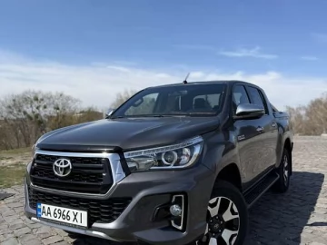 Авто Toyota Hilux 2019 № 7605025