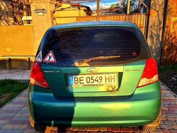 Авто Chevrolet Aveo 2005 № 7605033