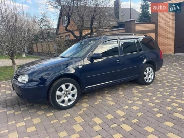 Авто Volkswagen Golf 2003 № 7605118