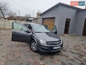 Авто Opel Astra 2010 № 7605132