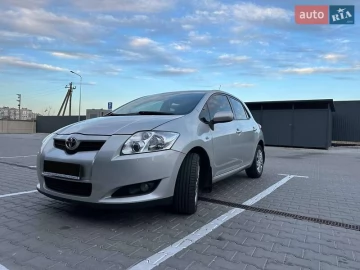 Авто Toyota Auris 2007 № 7605144