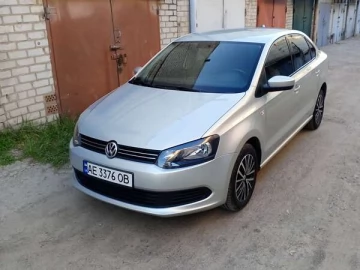 Авто Volkswagen Polo 2012 № 7605207
